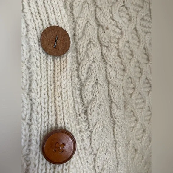 Hand Knit Cottagecore Fisherman Cardigan Cream Sz Medium Grandmacore Cable Knit - Picture 6 of 10